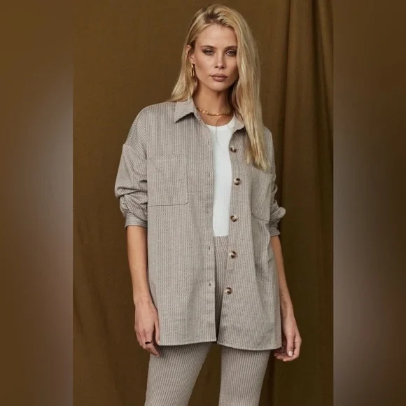 12th Tribe Livingston Taupe Geo Button Down Shirt and Flared Pants Set - Picture 3 of 8